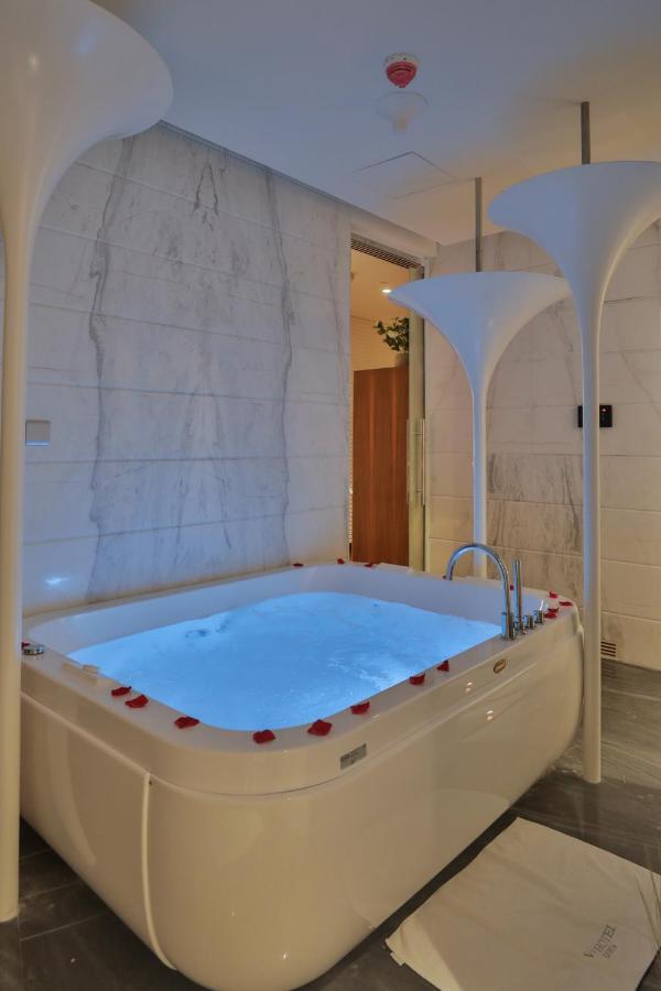 Vip Qatar 5*